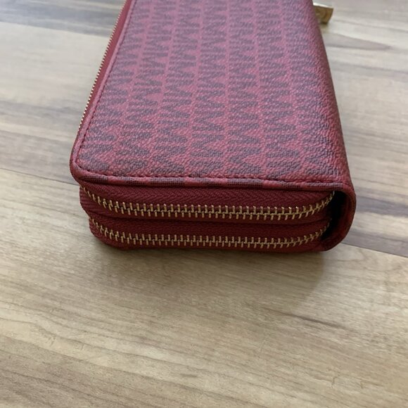 Michael Kors Crimson Red Pebble Logo Leather Zip Around Wallet - Picture 6 of 12